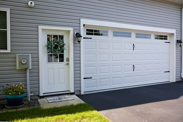 24/7 Emergency Garage Door Roller Replacement experts in Massanetta Springs, VA